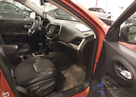 2016 Jeep Cherokee Trailhawk из США, поврежденный, VIN 1C4PJMBS3GW146286